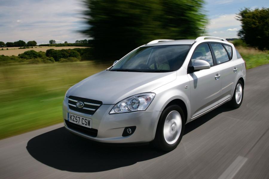  Kia cee&rsquo;d SW 2007 года  (фото 34 из 47)